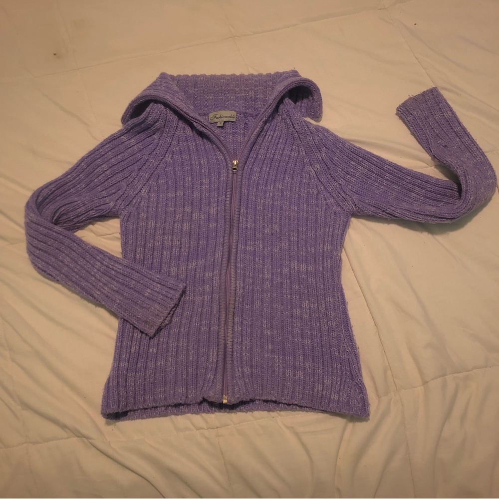 3/40$ Fashionable - Purple Zipper Hoodie